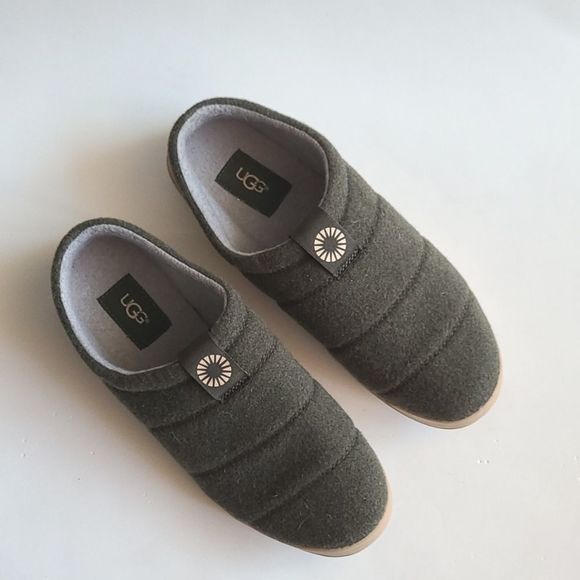 UGG Other - UGG Men's slippers